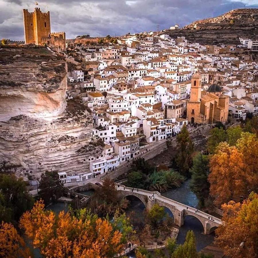 Apartamentos Los Robles Alcala del Jucar Exteriér fotografie